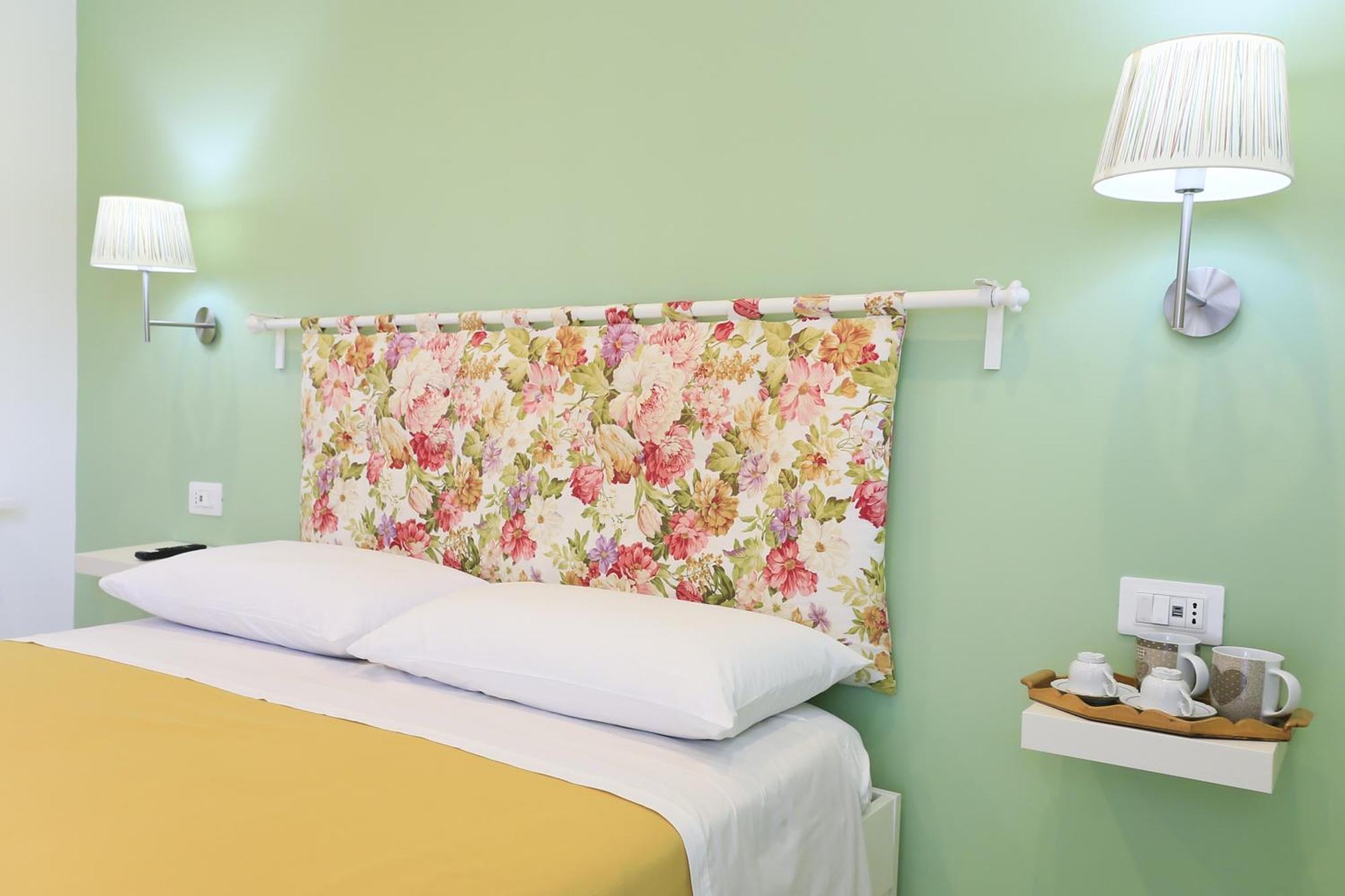 Villa Del Gaudio Rooms & Apartments كاستيلاّماري دي ستا المظهر الخارجي الصورة